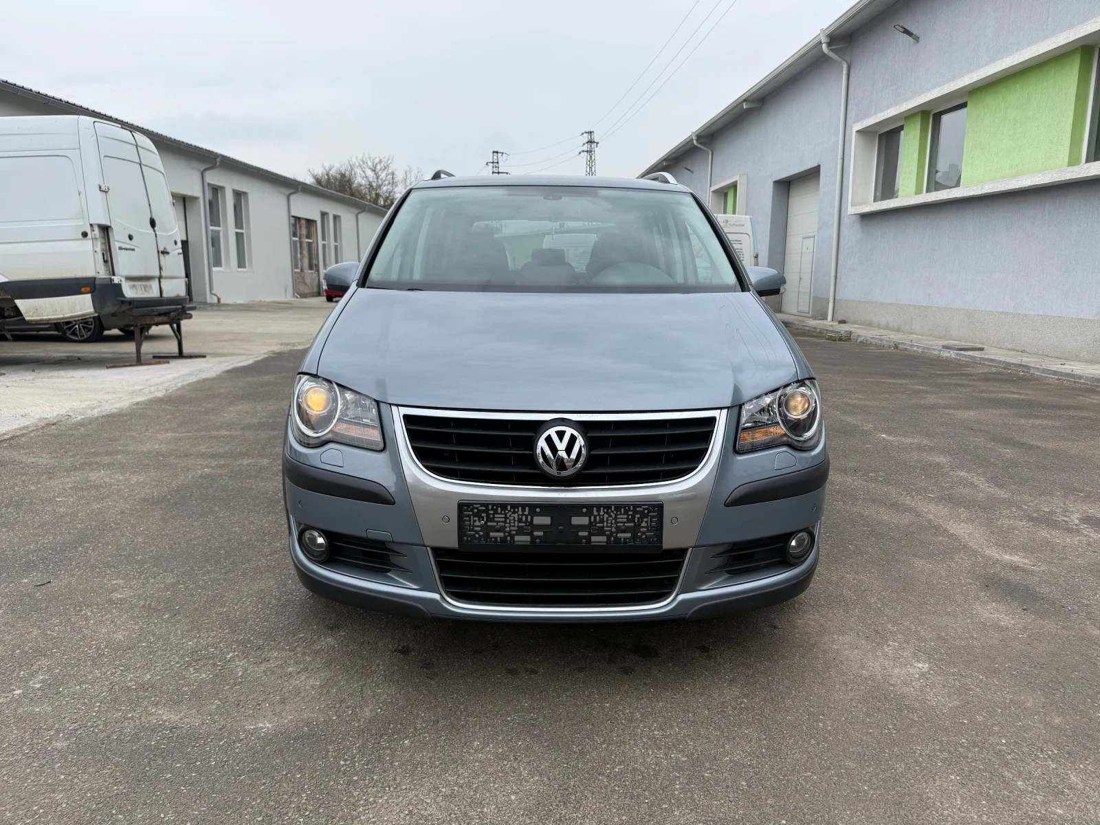 VW Touran 2.0TDI DSG 170к.с, снимка 7 - Автомобили и джипове - 54172196