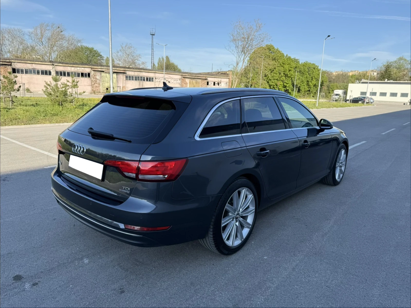 Audi A4 2.0TDI QUATTRO , снимка 4 - Автомобили и джипове - 54314194