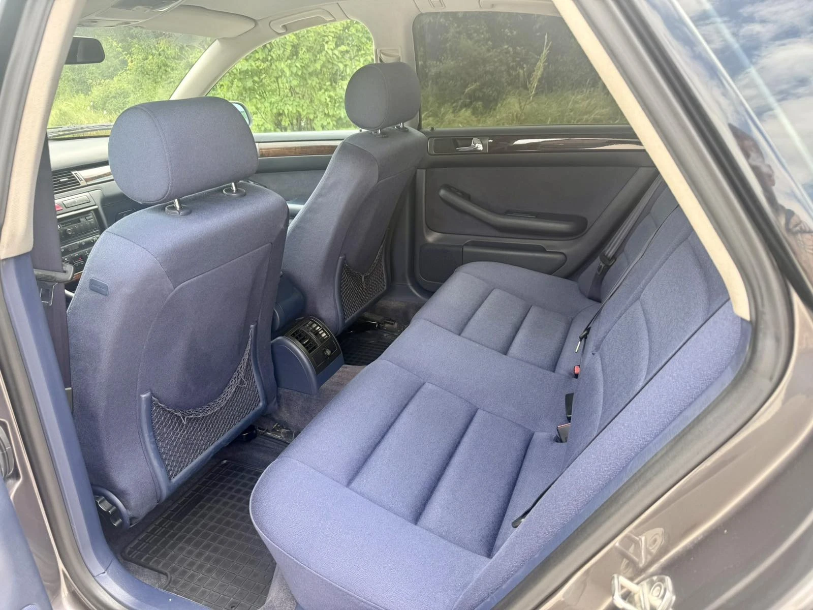 Audi A6 1.9 TDI, снимка 11 - Автомобили и джипове - 54620234