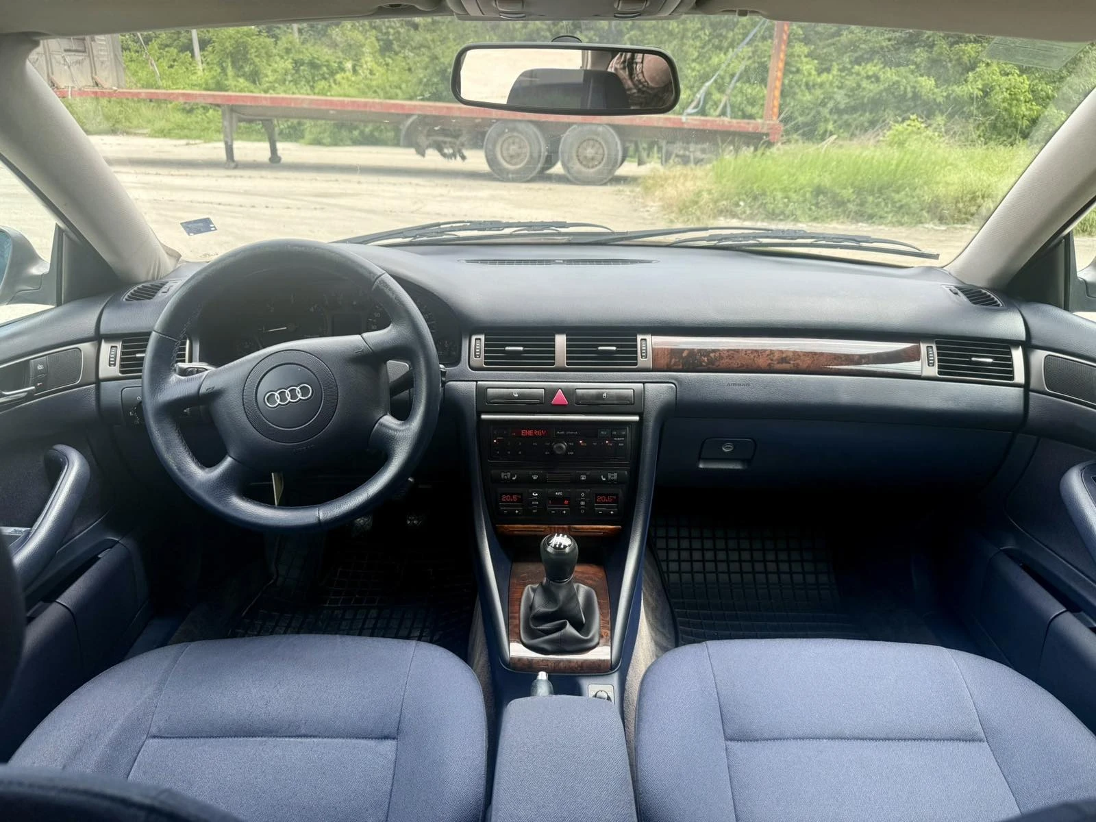 Audi A6 1.9 TDI, снимка 8 - Автомобили и джипове - 54620234