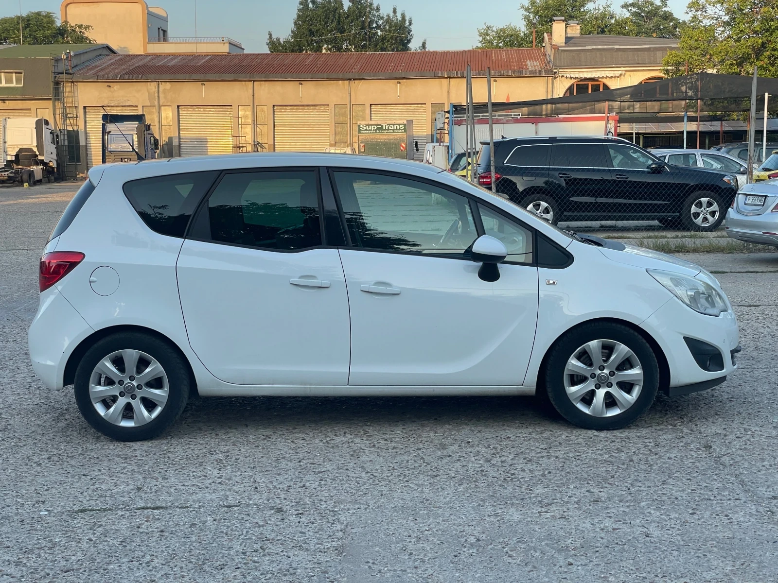 Opel Meriva 1.7 CDTI 101кс. , снимка 5 - Автомобили и джипове - 55920352