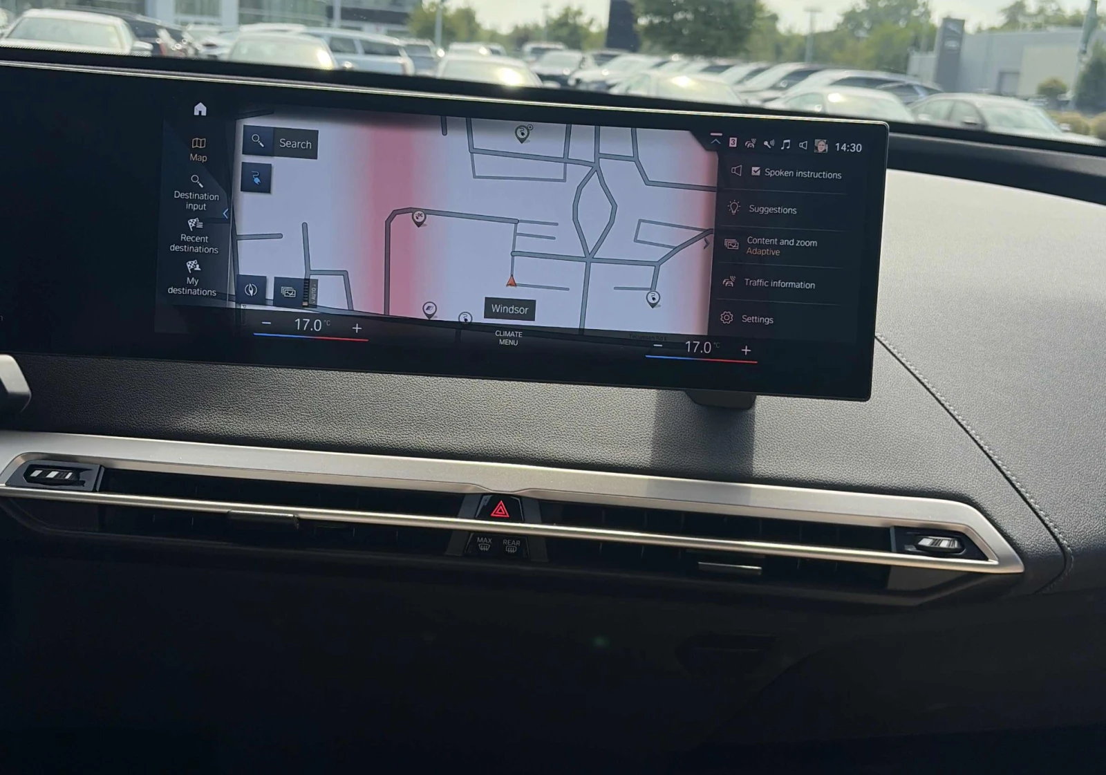 BMW iX 50* XDRIVE* HARMAN KARDON* 360 КАМЕРИ* ТЪРГ, снимка 8 - Автомобили и джипове - 55929783