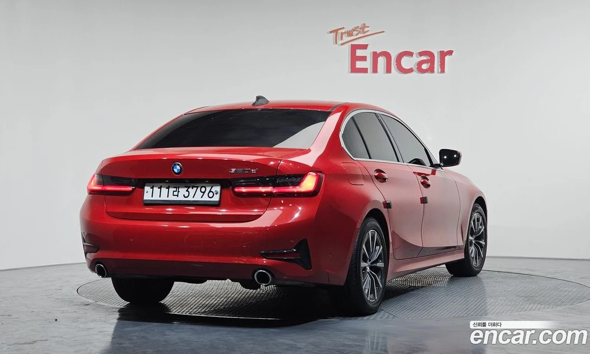BMW 320 320d, снимка 2 - Автомобили и джипове - 56156687