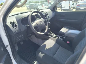 Toyota Hilux 2.5D 4X4 | Mobile.bg    10