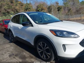 Ford Escape 1.5l Se, снимка 13