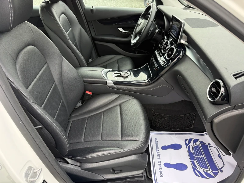 Mercedes-Benz GLC 220 (KATO НОВА)^(4-MATIC), снимка 14 - Автомобили и джипове - 52089993