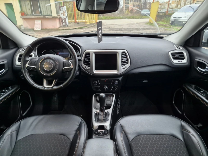 Jeep Compass 2.4 I , снимка 14 - Автомобили и джипове - 52712429