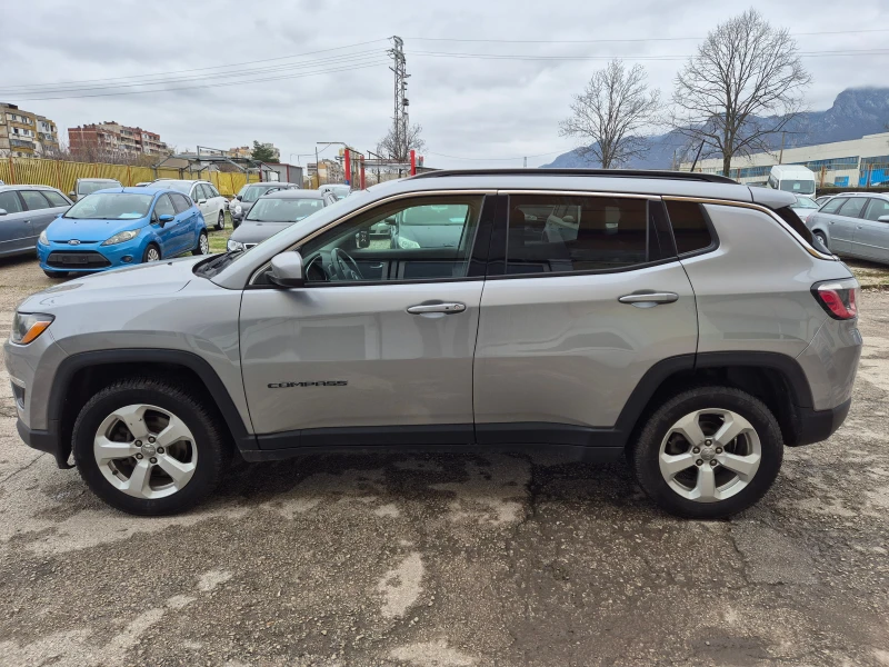 Jeep Compass 2.4 I , снимка 9 - Автомобили и джипове - 52712429