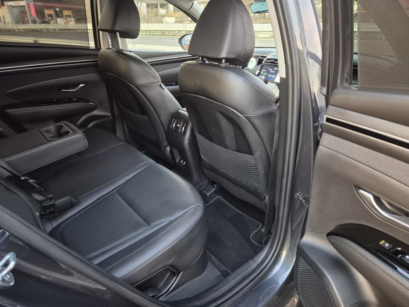 Hyundai Tucson 1, 6Hybrid/EXECUTIVE/Koga/Panorama , снимка 8 - Автомобили и джипове - 52765529