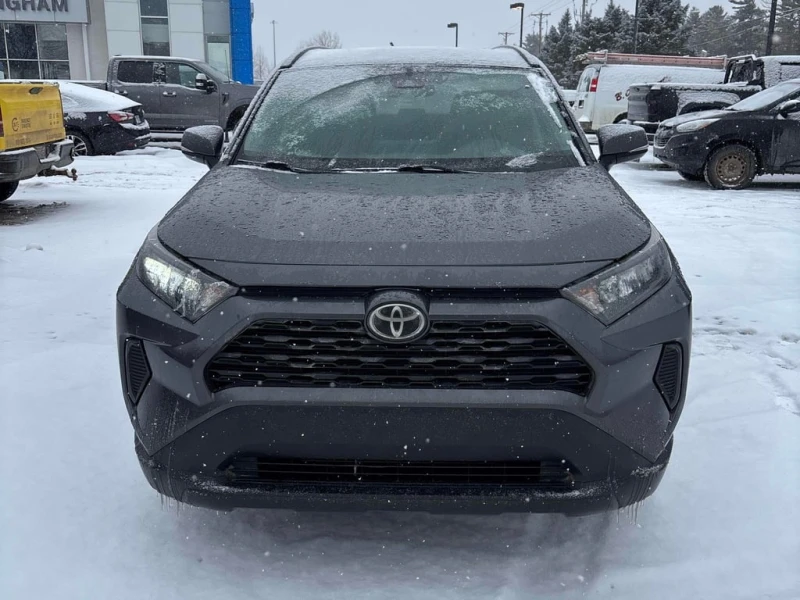 Toyota Rav4 * LE * CARFAX * БЕЗ ПЪРВОНАЧАЛНА ВНОСКА, снимка 6 - Автомобили и джипове - 52932166
