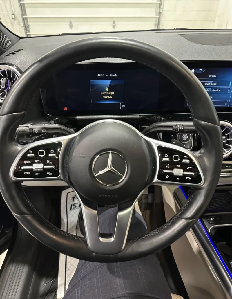 Mercedes-Benz GLA 250 Premium Package * * Camera * * Carplay * * Подгрев, снимка 4 - Автомобили и джипове - 53049951