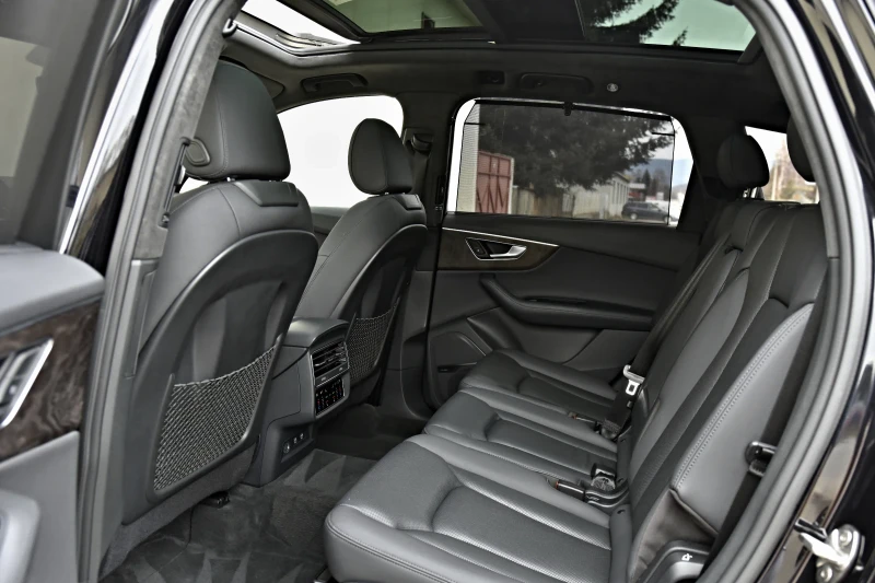 Audi Q7 55TFSI 3xS-LINE RS-22 PANO HEAD-UP  FACELIFT 6+ 1, снимка 15 - Автомобили и джипове - 53478358