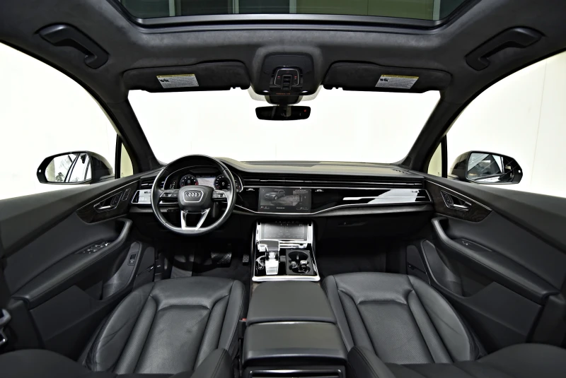 Audi Q7 55TFSI 3xS-LINE RS-22 PANO HEAD-UP  FACELIFT 6+ 1, снимка 7 - Автомобили и джипове - 53478358