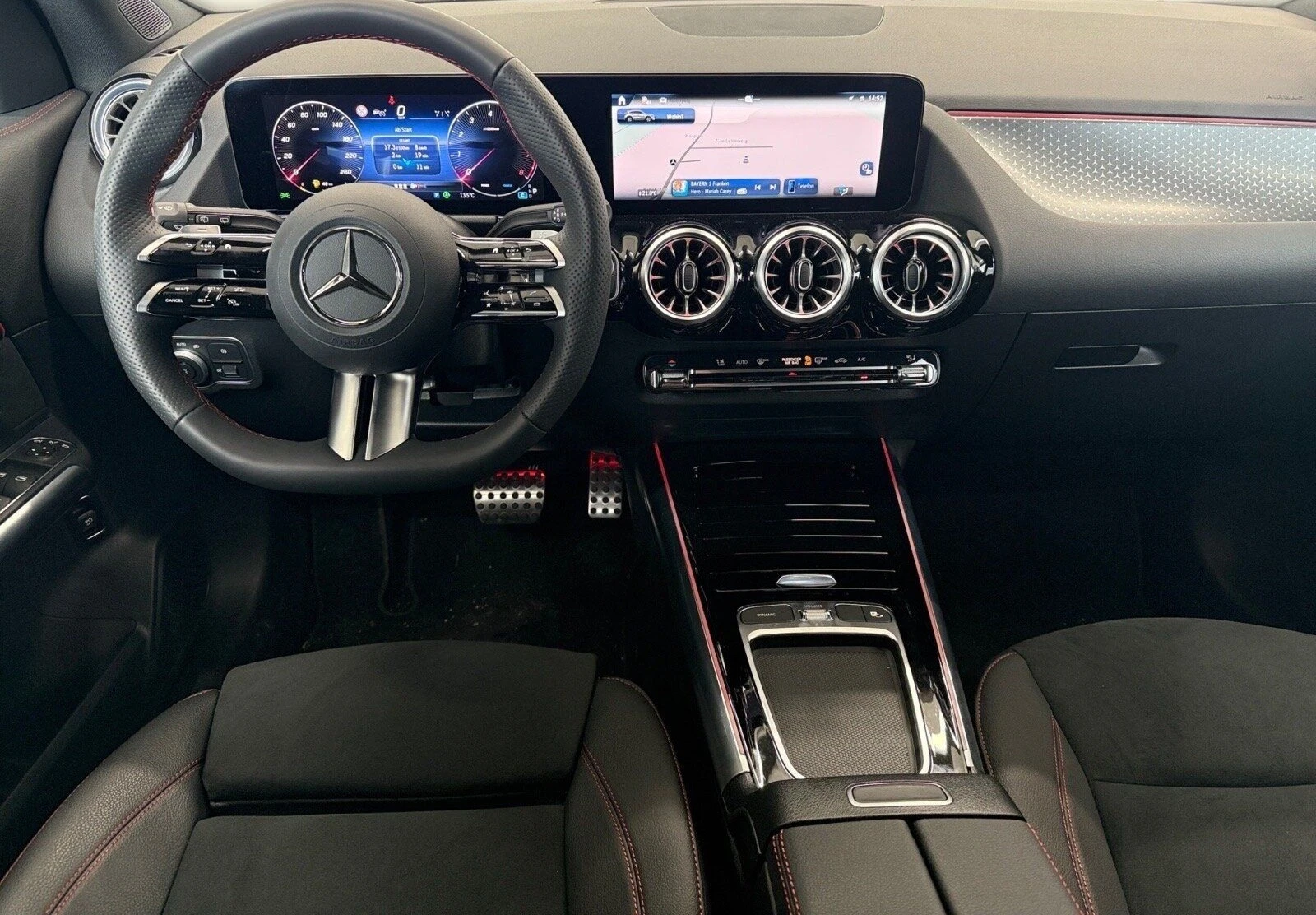 Mercedes-Benz GLA 200 4Matic = AMG Line= Advanced Plus Гаранция - изображение 8