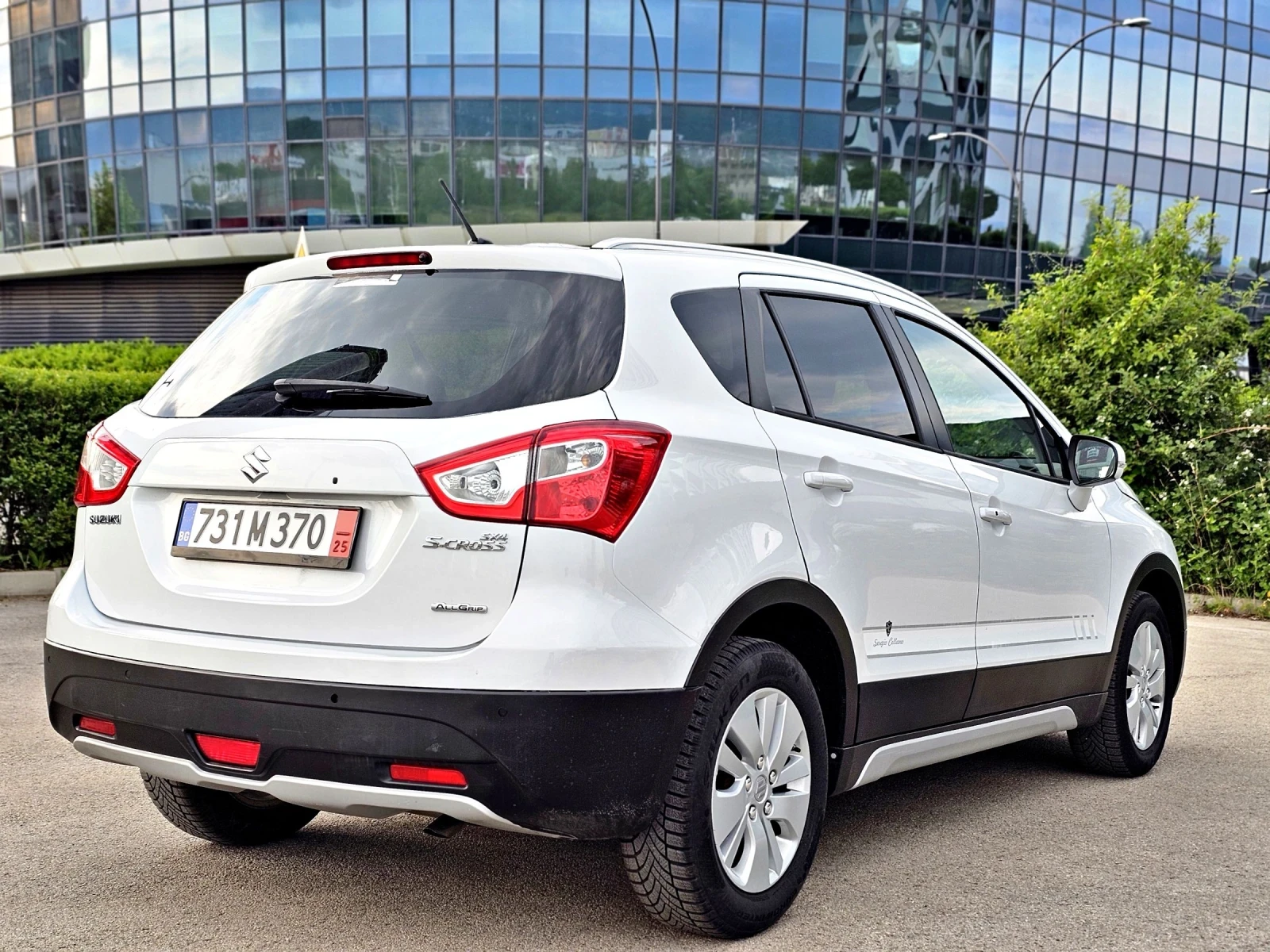 Suzuki SX4 S-Cross 1.6i 4x4 Автоматик/Keyless/Sergio Cellano  - изображение 3