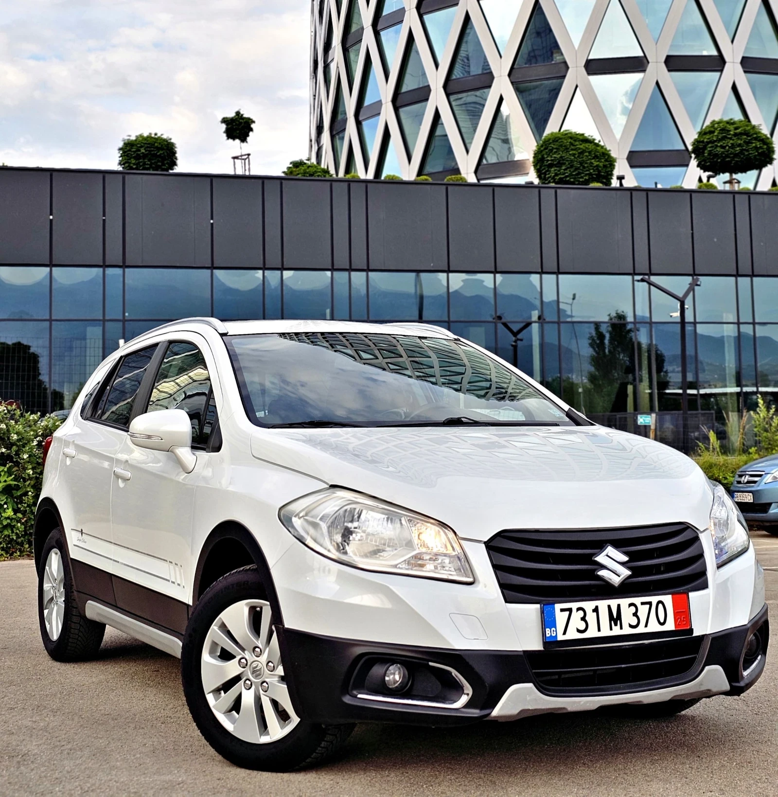 Suzuki SX4 S-Cross 1.6i 4x4 Автоматик/Keyless/Sergio Cellano  - изображение 2