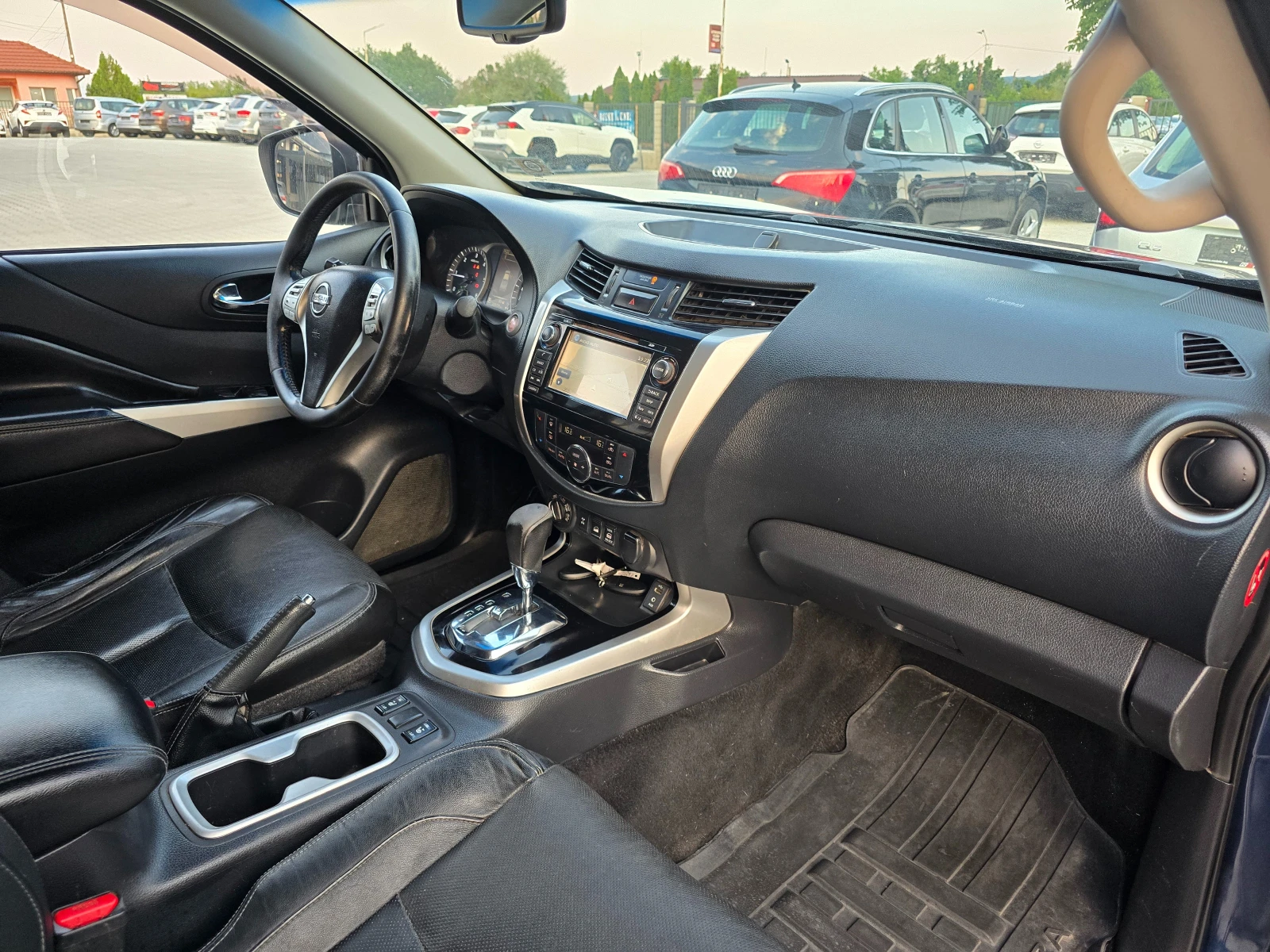 Nissan Navara 2.3D, 190к.с., 4х4, Автомат, Камера 360! - изображение 10