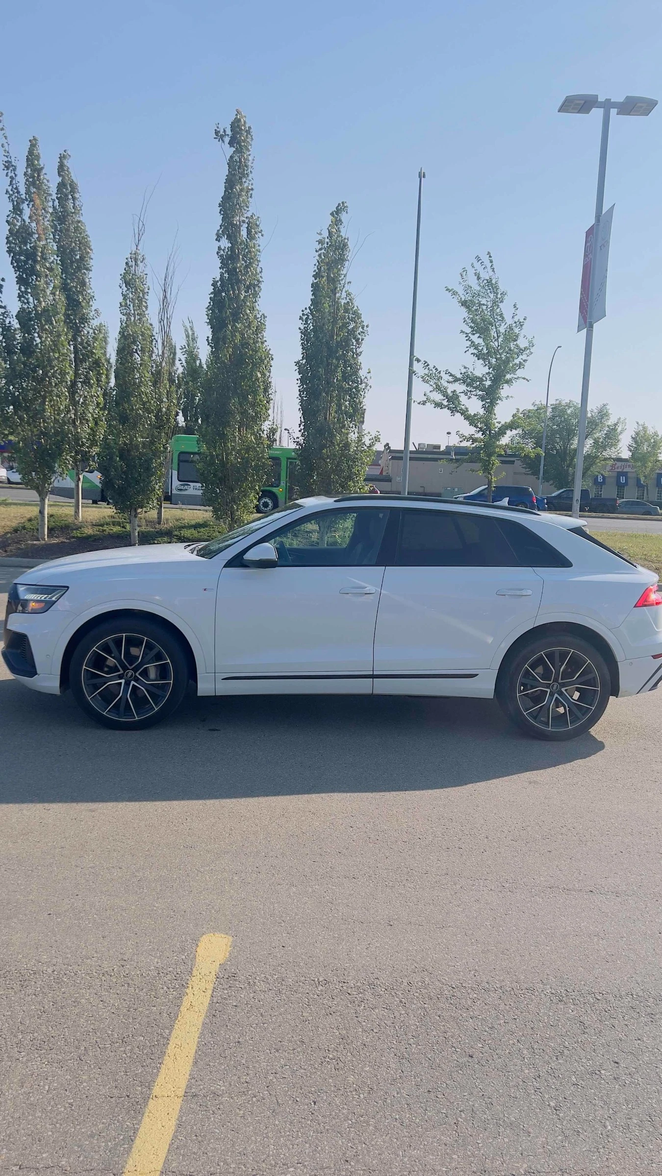 Audi Q8 CARFAX * * АВТО КРЕДИТ * *  - изображение 3