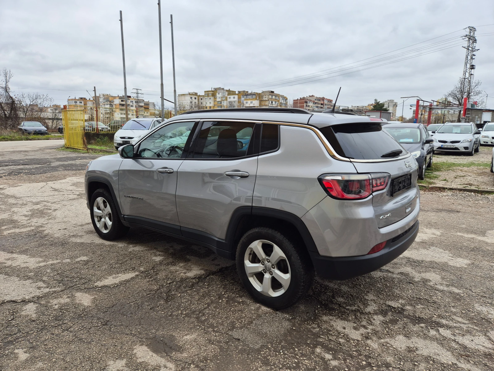 Jeep Compass 2.4 I  - изображение 8
