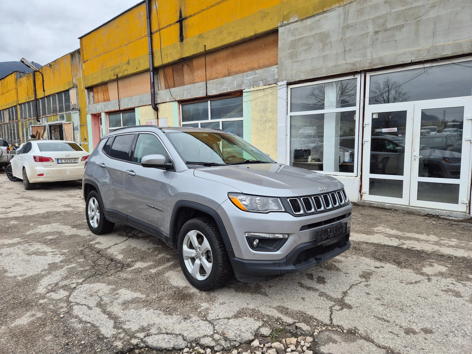 Jeep Compass 2.4 I  - изображение 3