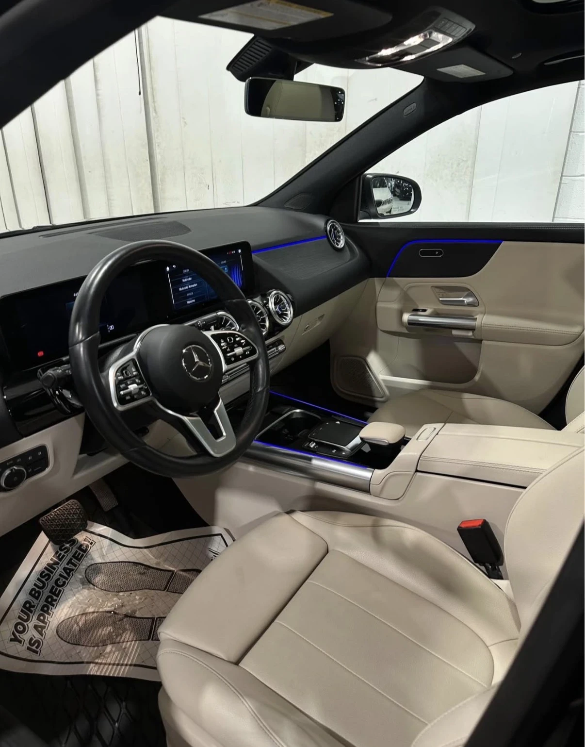 Mercedes-Benz GLA 250 Premium Package * * Camera * * Carplay * * Подгрев - изображение 3
