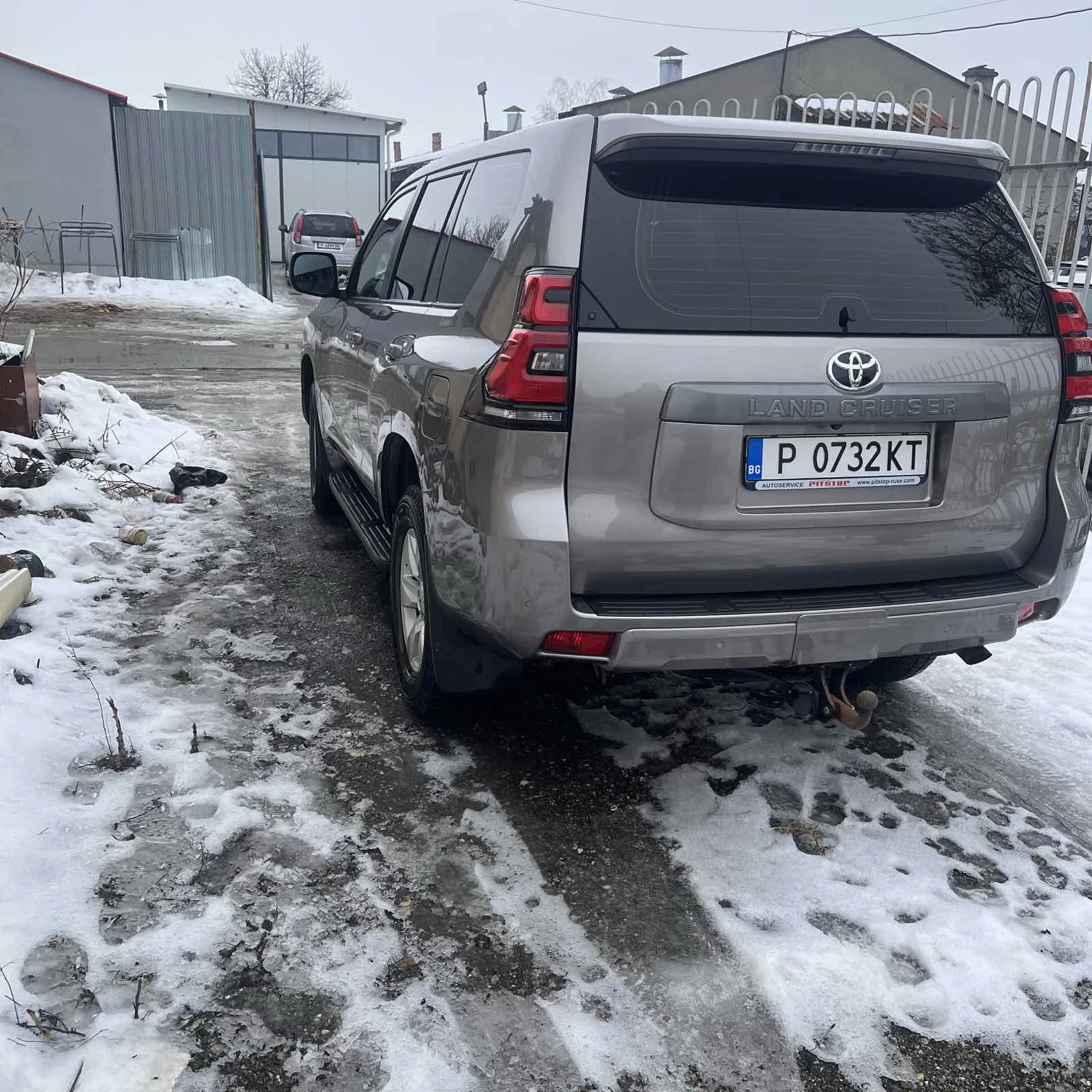 Toyota Land cruiser 150 - изображение 3