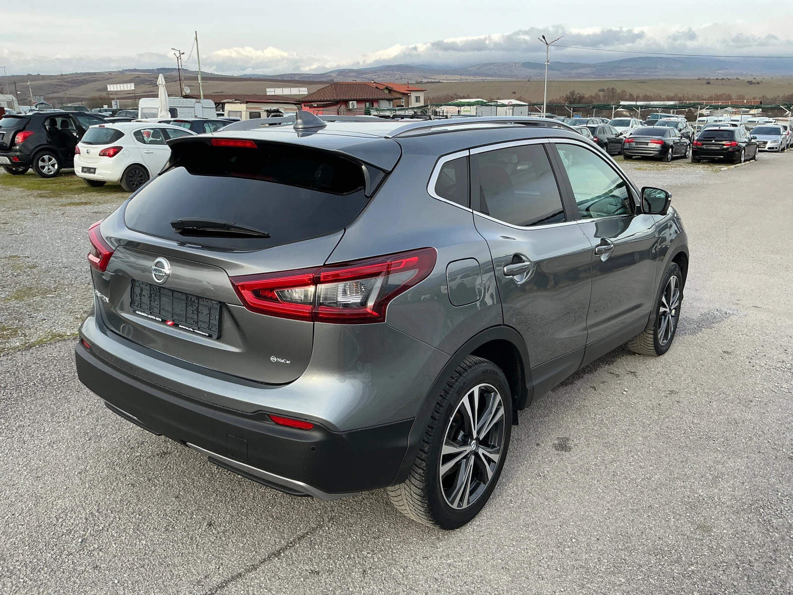 Nissan Qashqai 1.5 DCI - изображение 8