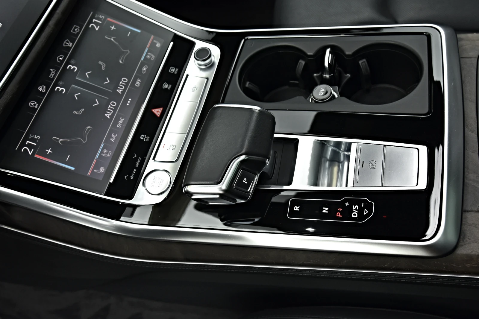 Audi Q7 55TFSI 3xS-LINE RS-22 PANO HEAD-UP  FACELIFT 6+ 1 | Mobile.bg � ����������� 13