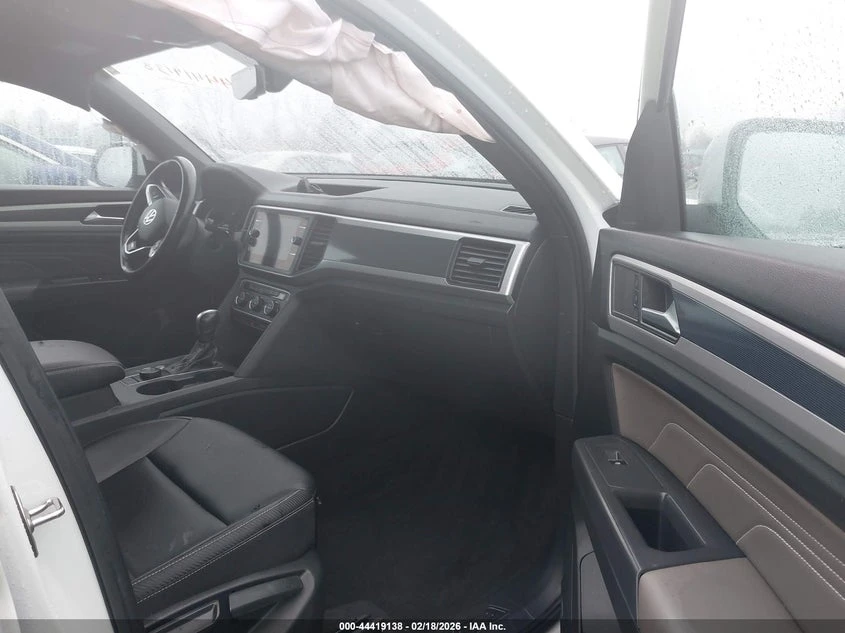 VW Atlas 3.6l Volkswagen Cross Sport 3.6L V6 Se W/Technolog, снимка 5 - Автомобили и джипове - 53932706