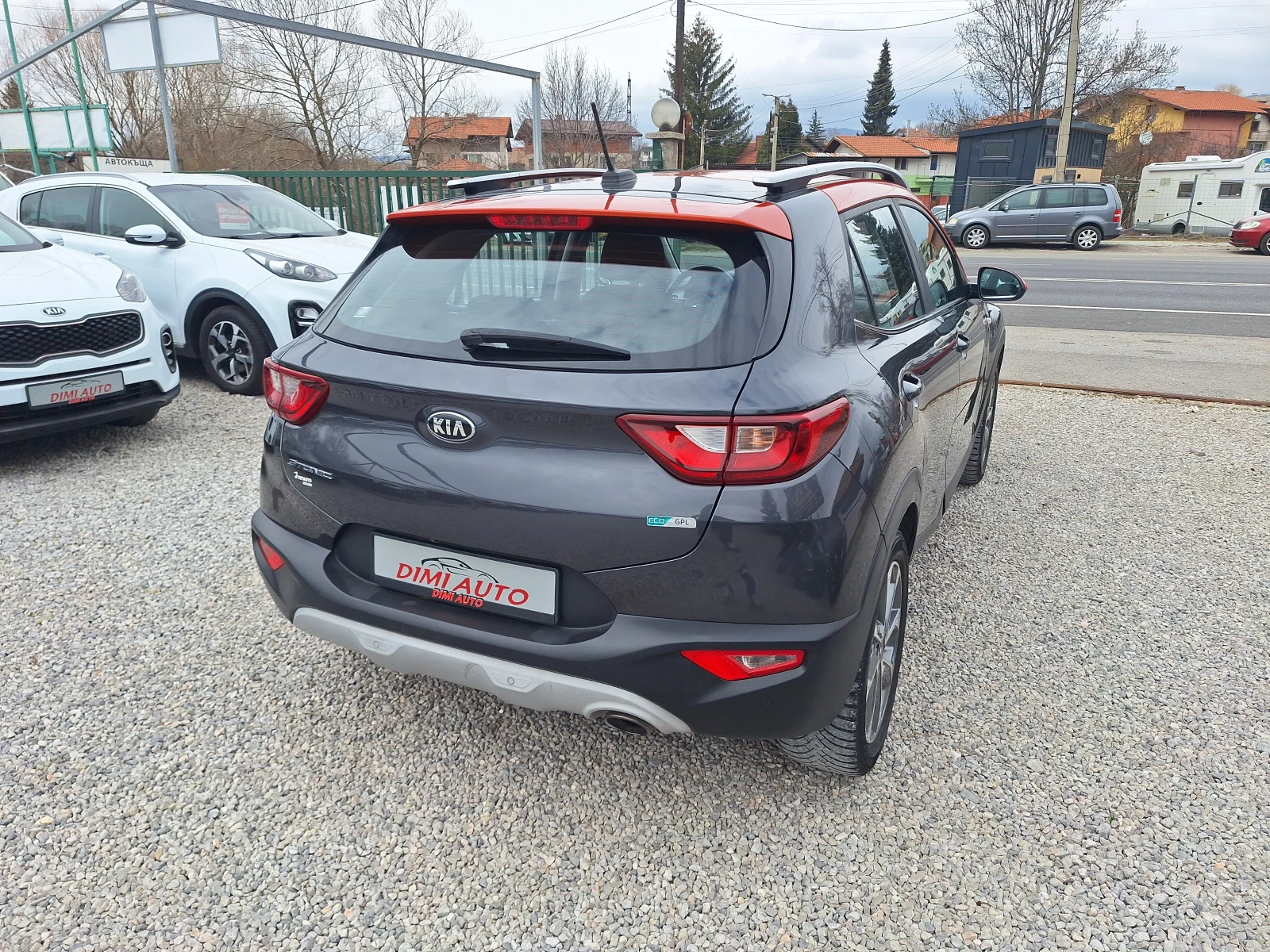 Kia Stonic 1.4 100ks ECO GPL Kamera!, снимка 3 - Автомобили и джипове - 53950660