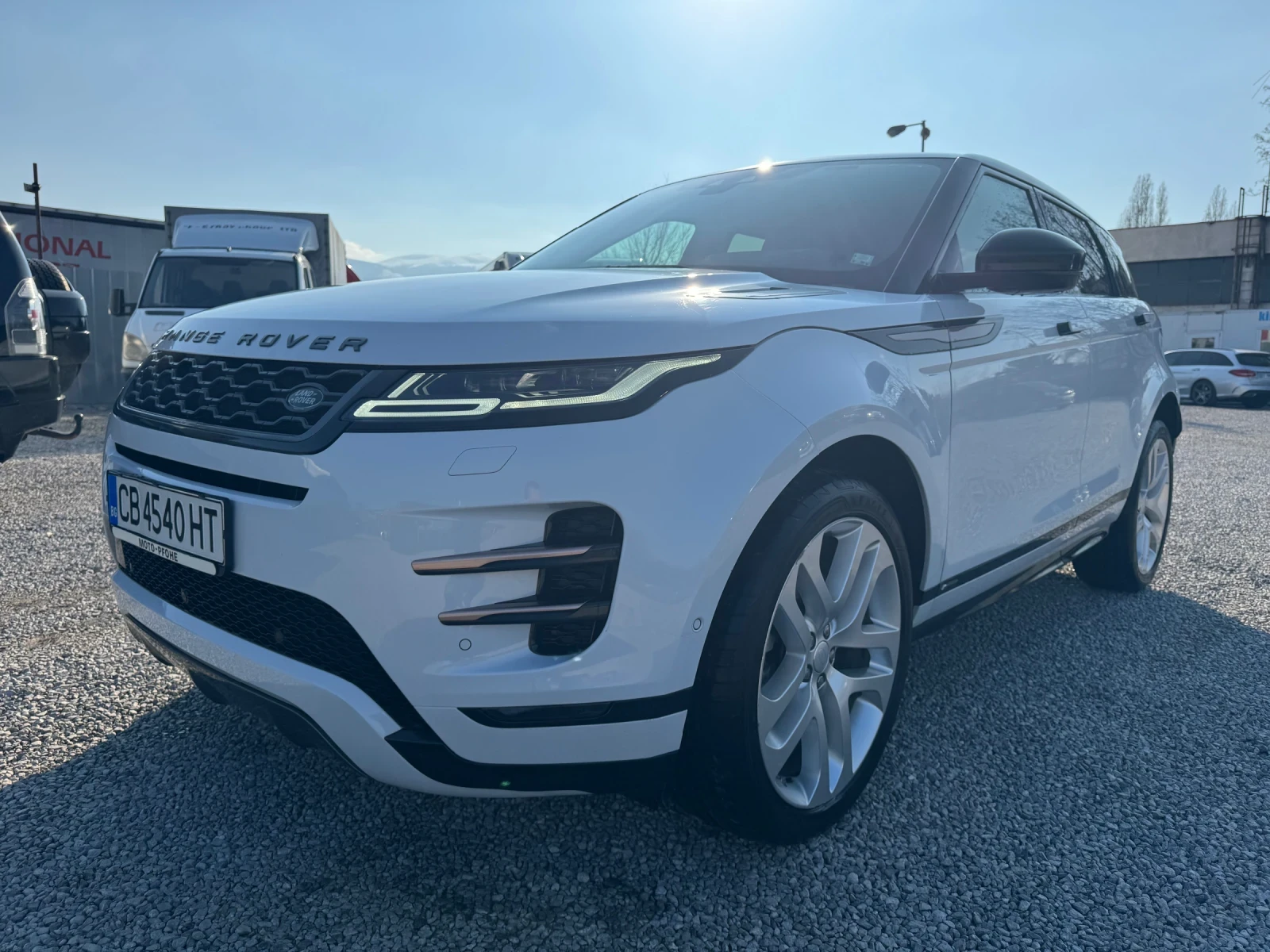 Land Rover Evoque 2.0i - 250ps / 9 �� / R-Dynamic / FULL | Mobile.bg � ����������� 1