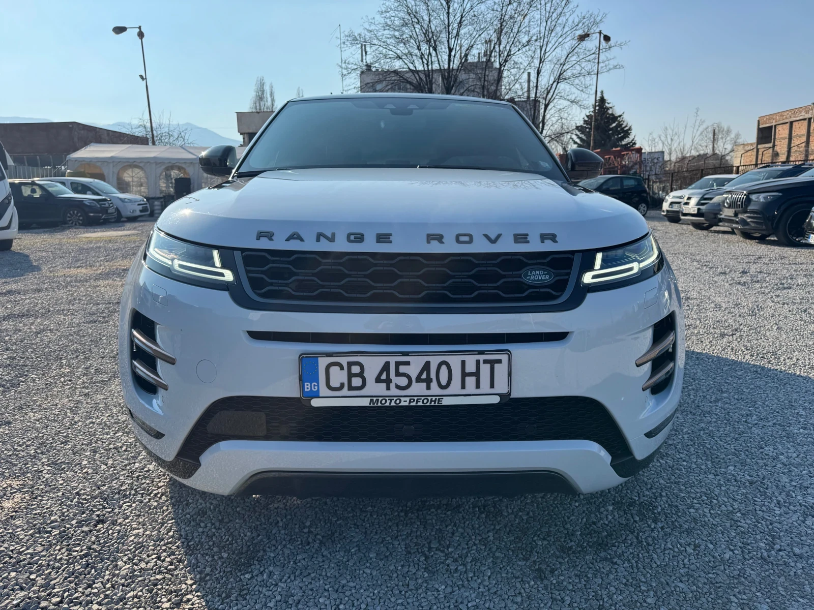 Land Rover Evoque 2.0i - 250ps / 9 �� / R-Dynamic / FULL | Mobile.bg � ����������� 2