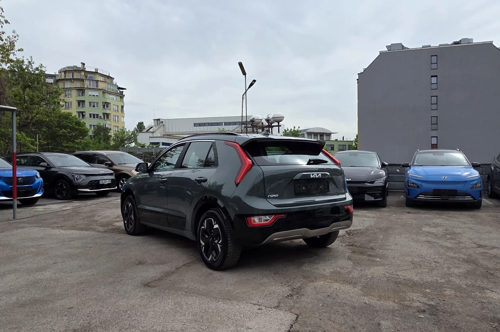 Kia Niro SOH100%/2024/В Гаранция до 2032, снимка 4 - Автомобили и джипове - 55005038