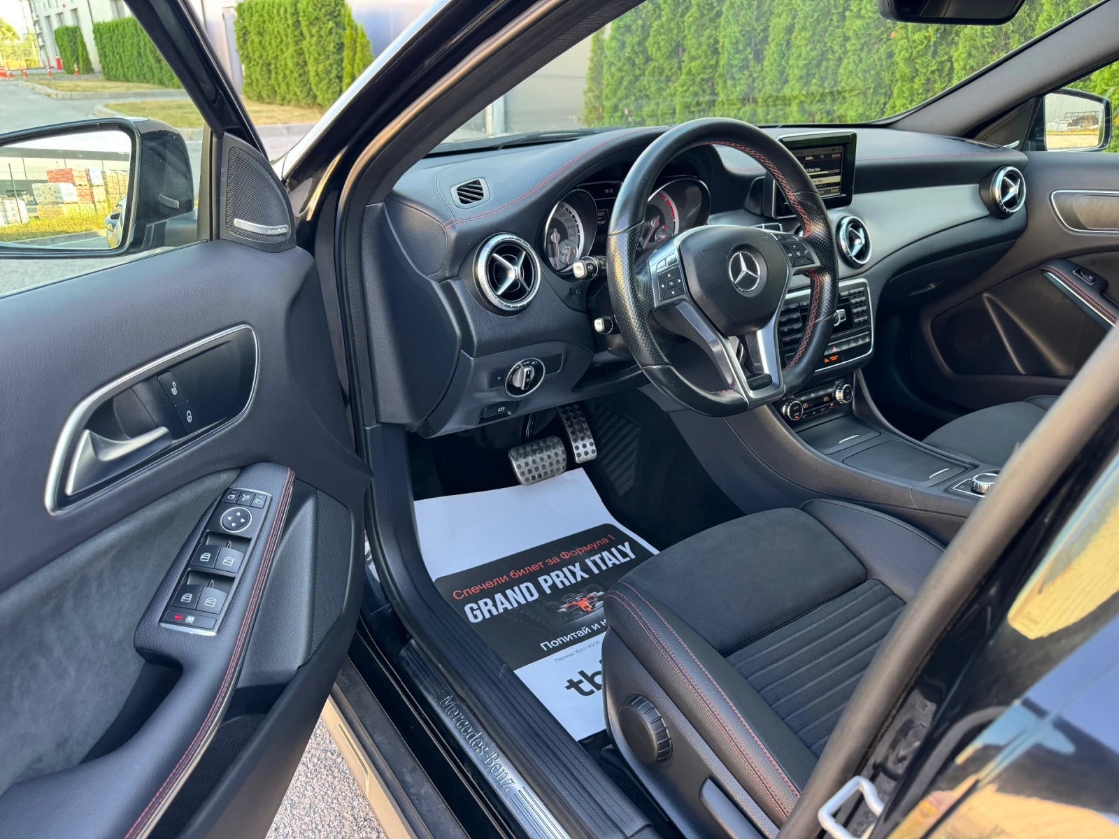 Mercedes-Benz GLA 200 CDI 4Matic* AMG* 7G-Tronic* КАТО НОВ* ШВЕЙЦАРИЯ!!!, снимка 9 - Автомобили и джипове - 55167162
