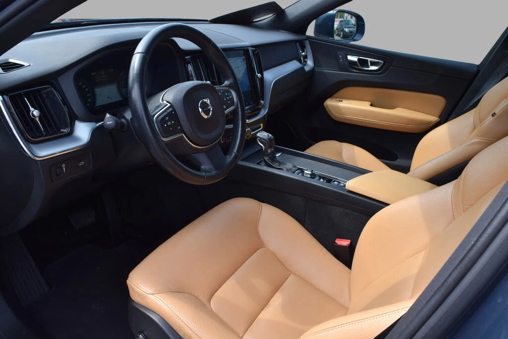 Volvo XC60 FULL* AWD* T6 MOMENTUM* ��������* ������ ����*  | Mobile.bg � ����������� 9