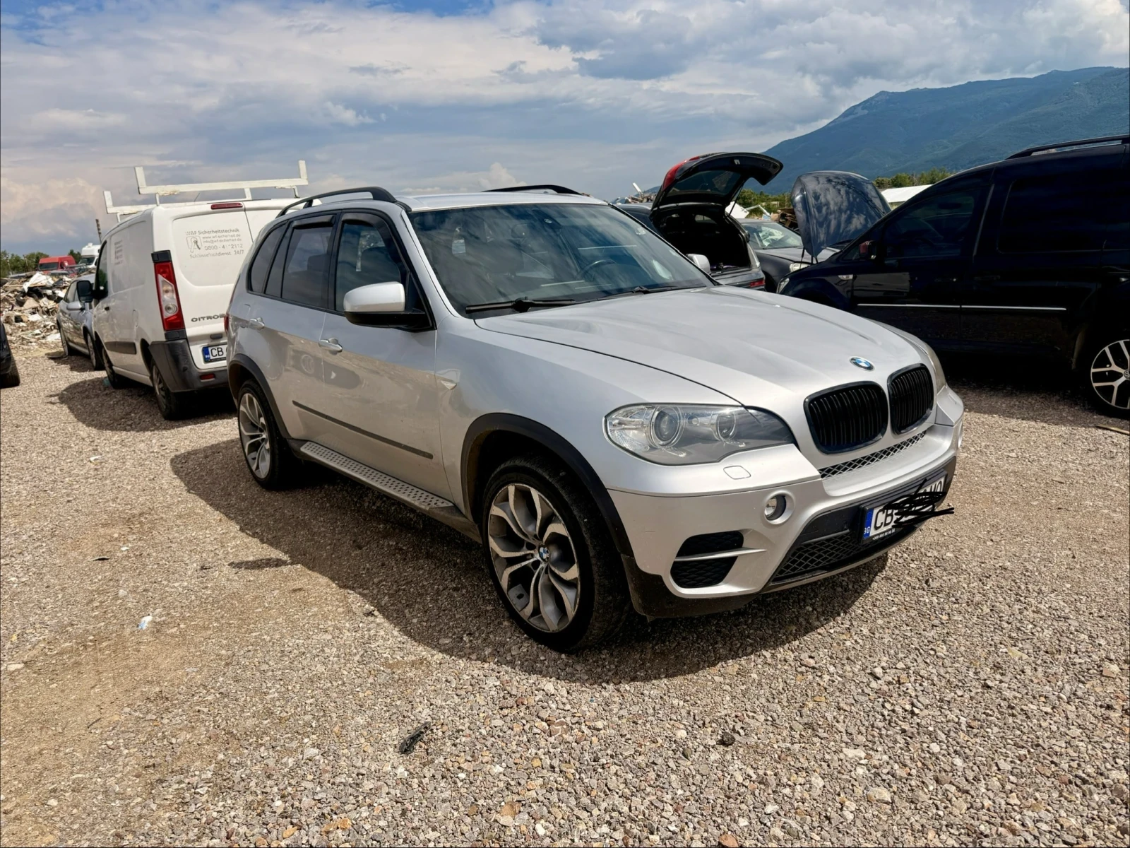 BMW X5, снимка 2 - Автомобили и джипове - 56384376