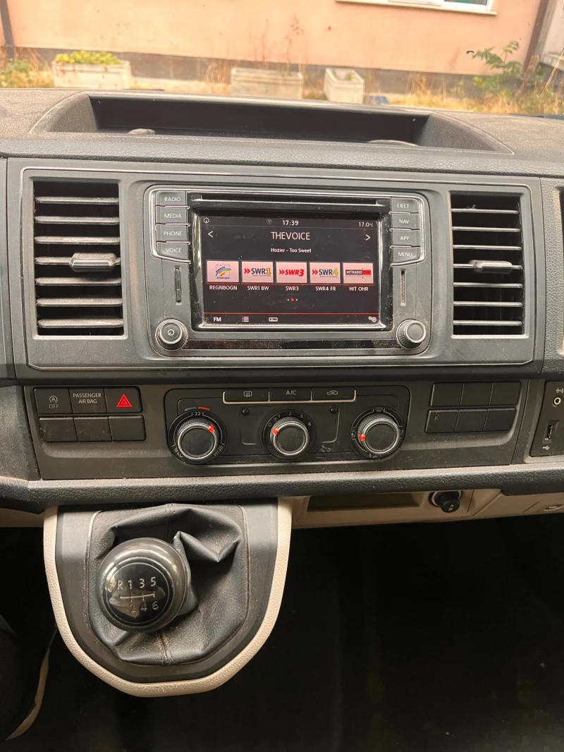 VW T6 2.0TDI 150к.с. Новият мотор! , снимка 10 - Бусове и автобуси - 51897689