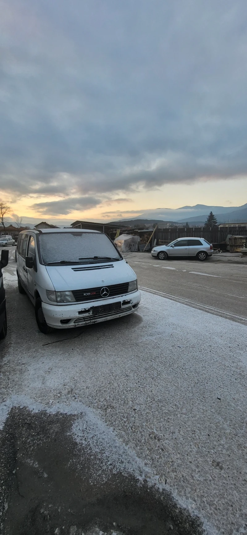Mercedes-Benz Vito 2.2цди, снимка 2 - Бусове и автобуси - 53142780