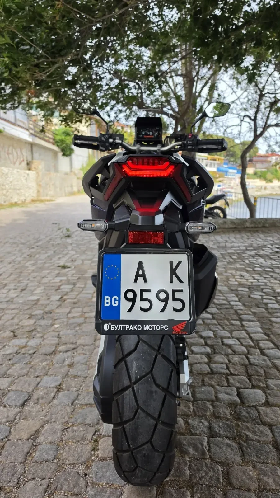 Honda X-ADV 750 special edition!, снимка 2 - Мотоциклети и мототехника - 56084624
