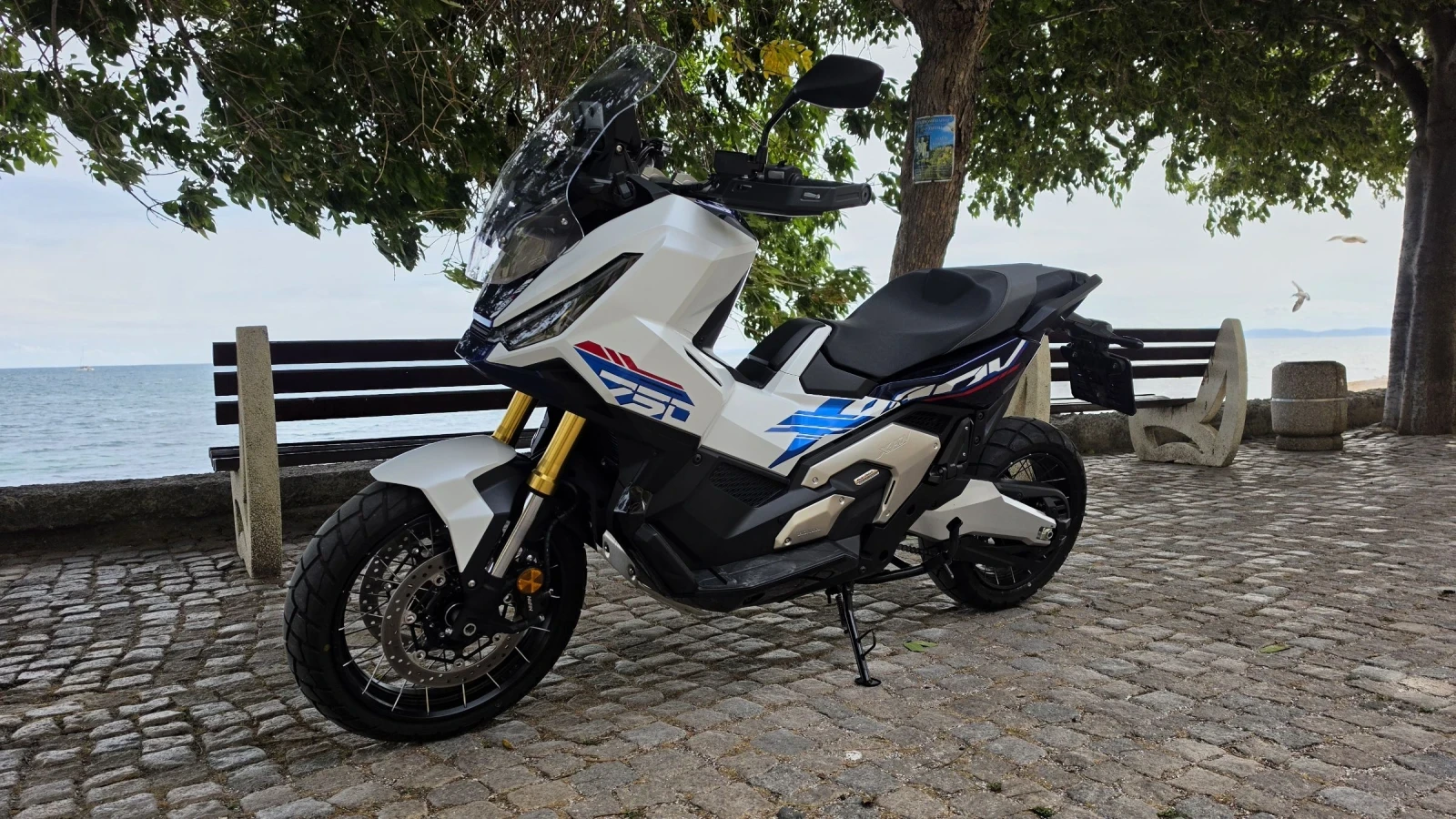Honda X-ADV 750 special edition!, снимка 4 - Мотоциклети и мототехника - 56084624