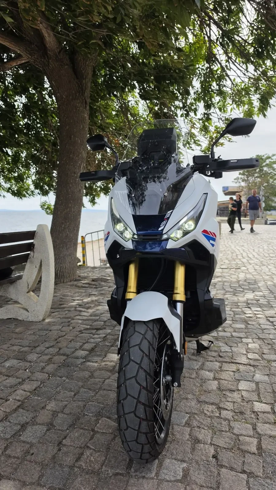 Honda X-ADV 750 special edition!, снимка 16 - Мотоциклети и мототехника - 56084624