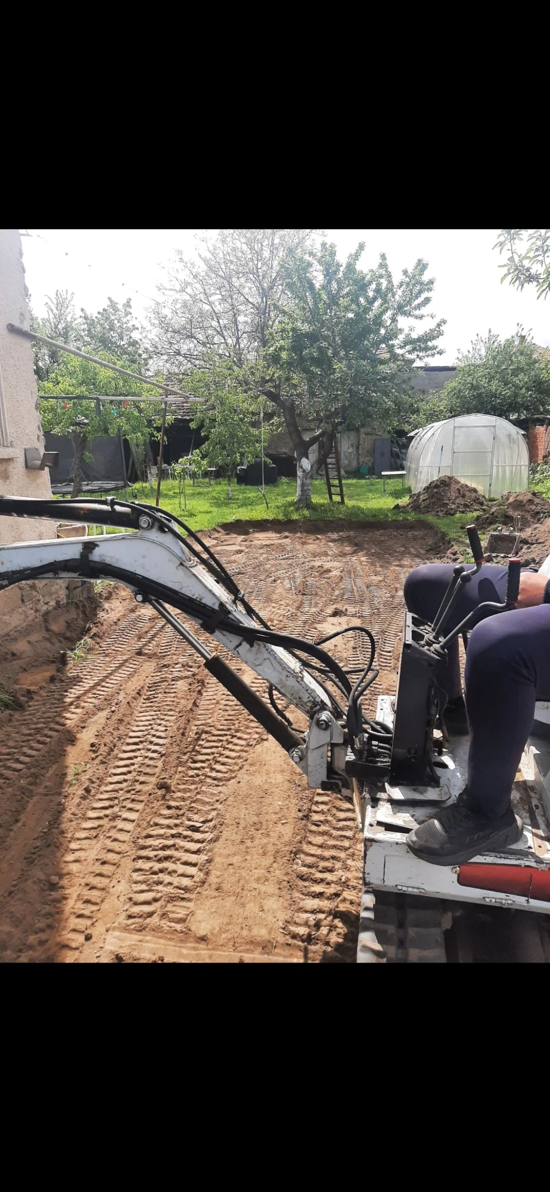 Багер Bobcat 220 - изображение 3