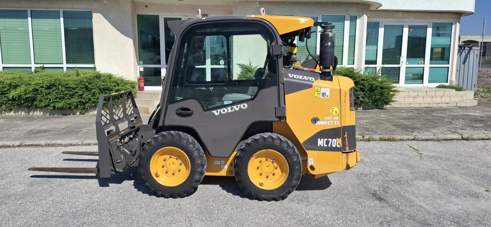 Мини челни товарачи Volvo MC 70C / КЛИМАТИК  * ADR * , снимка 4 - Индустриална техника - 55484158