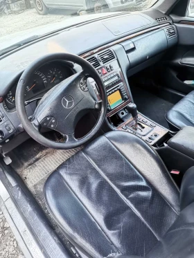 Mercedes-Benz E 220 CDI AUTO, снимка 6
