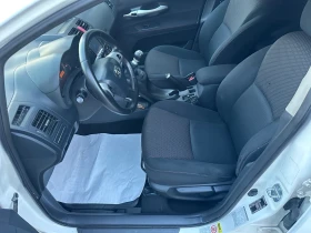 Toyota Auris 2.0D4D//126KS//FACELIFT//NAVI//2011G, снимка 9