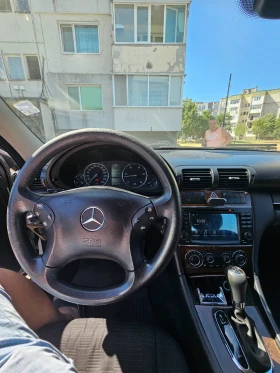Mercedes-Benz C 220, снимка 6