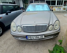 Mercedes-Benz E 320, снимка 2