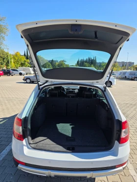 Skoda Octavia Scout, снимка 14