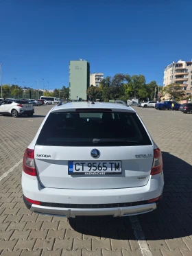 Skoda Octavia Scout, снимка 4
