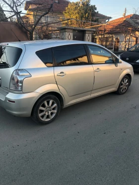 Toyota Corolla verso, снимка 2